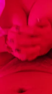 大奶少妇给我乳交，乳压强烈