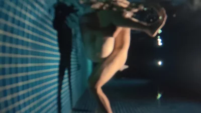 和女粉水里极限makesex
